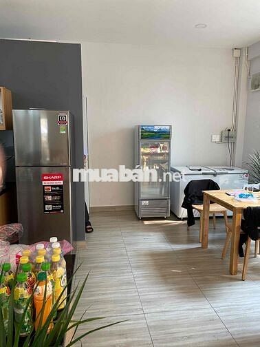 [KO CẦN KN] 1 NV PHỤC VỤ QUẬN 3