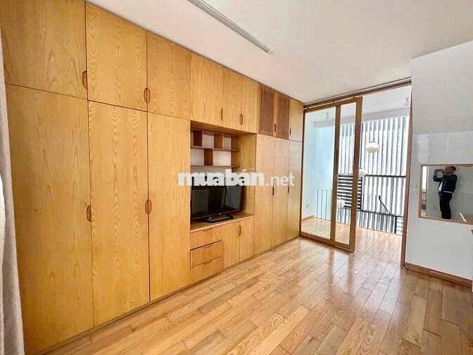 Cho thuê nhà nguyên căn tại Nguyễn Hữu Cảnh gần Landmark 81