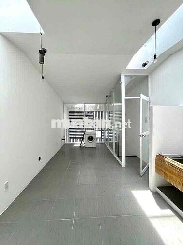 Cho thuê nhà nguyên căn tại Nguyễn Hữu Cảnh gần Landmark 81