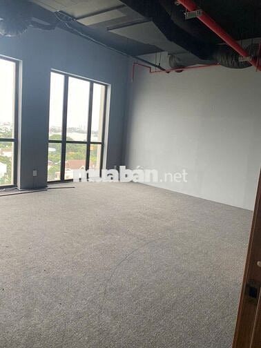 Văn phòng giá tốt mặt tiền Phạm Văn Đồng, ngay gigamall