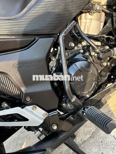 Honda Winner V1 Cam đen