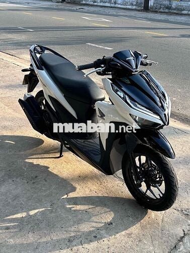 Honda Vario 125 Trắng đen 16000 km