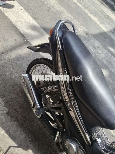 Yamaha Taurus Trắng đen
