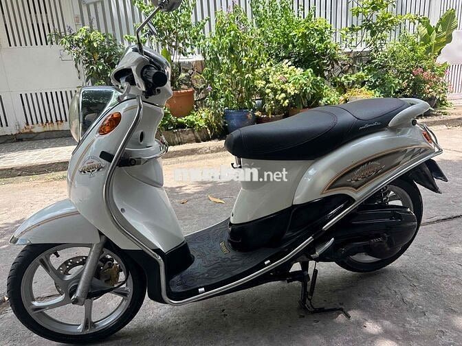 Yamaha Classico 2013 Trắng. BSTP cavet đầy đủ