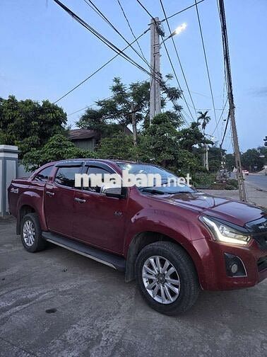 Isuzu D-Max 2017 Đỏ