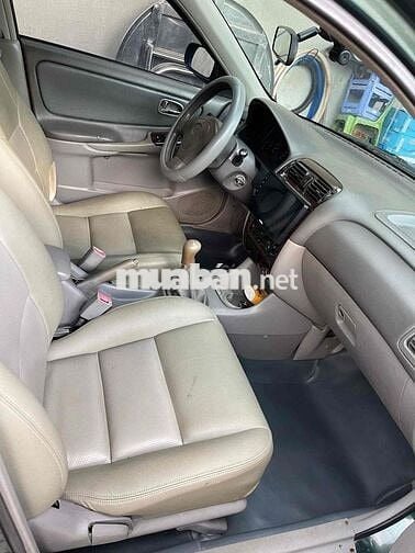 Mazda 626 2002 chính chủ.