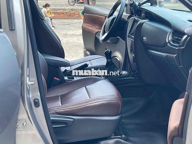 Bán Fortuner đời 2019 số sàn máy dầu hỗ trợ bank