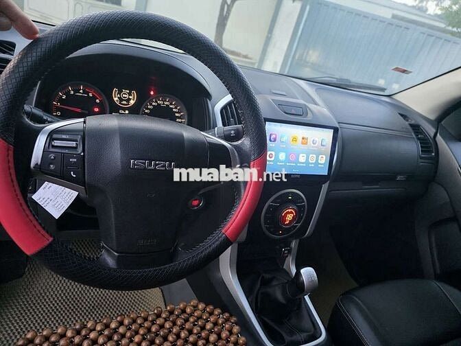 Isuzu D-Max 2017 Đỏ