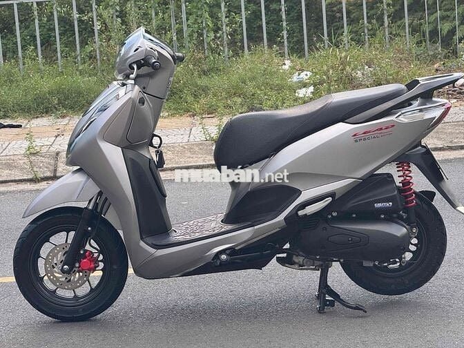 Honda Lead 2023 màu Bạc