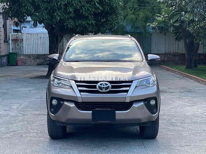 Bán Fortuner đời 2019 số sàn máy dầu hỗ trợ bank