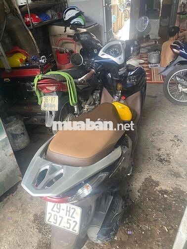 Honda Lead Premium Edition Đen