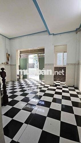 3 Tầng Gần cầu Chánh Hưng Hẻm Thông 3 Phòng Ngủ Nở Hậu SHR