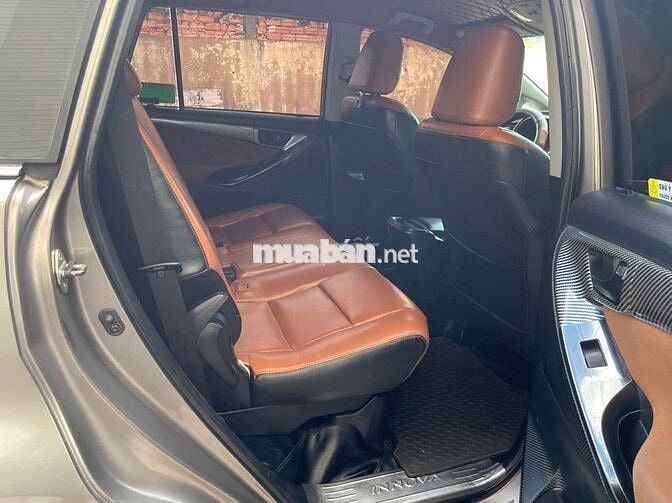 Toyota Innova bản 2.0E 2019