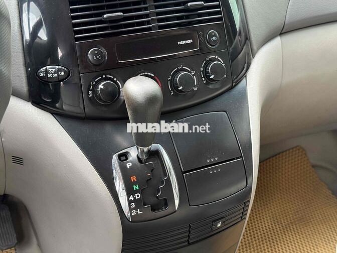 Toyota Sienna 2003 V6 3.3 xe đẹp
