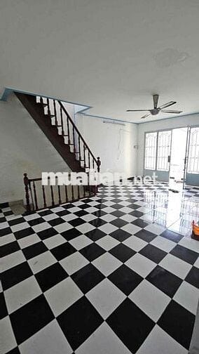 3 Tầng Gần cầu Chánh Hưng Hẻm Thông 3 Phòng Ngủ Nở Hậu SHR
