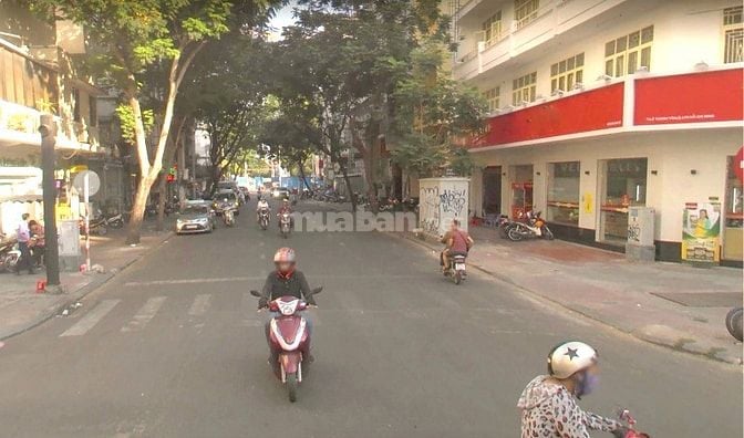 Bán khách sạn 3 sao mt Lê Thánh Tôn, 146.5m2,  hâm + 9 tầng, 48p 