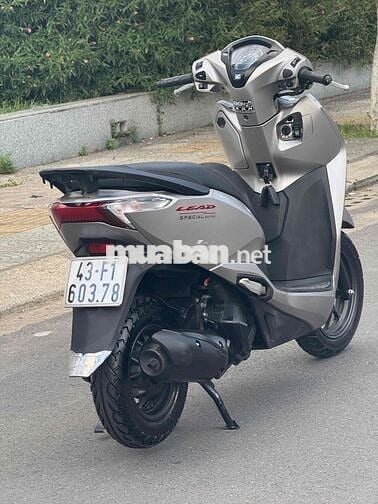 Honda Lead 2023 màu Bạc