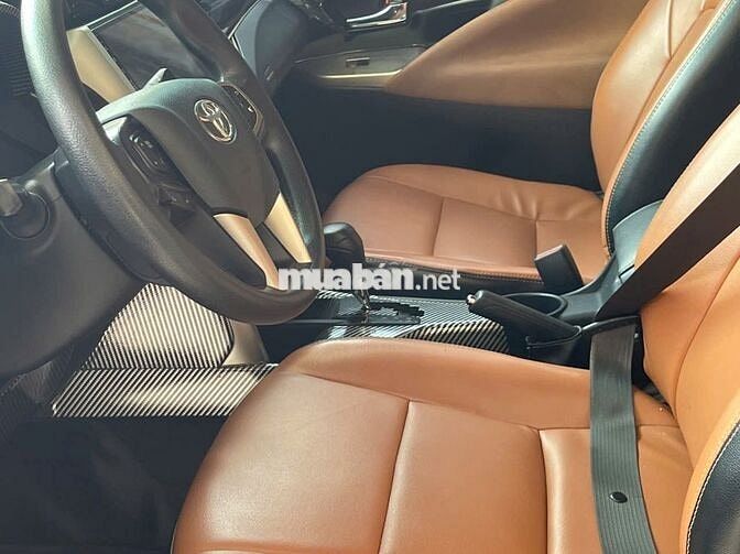 Toyota Innova 2019 bản G số tự động