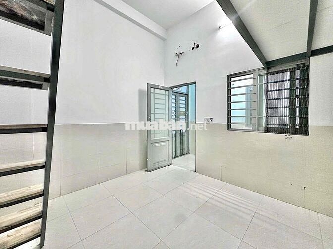 Cho Thuê Phòng Mới Gác Cao Giá Rẻ Gần CV Đầm Sen, Luỹ Bán Bích Tân Phú