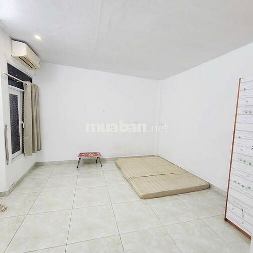 Cho thuê nhà Bắc Hải - DTSD:120m2 - 3 tầng - Hẻm xe tải thông - 11.5tr