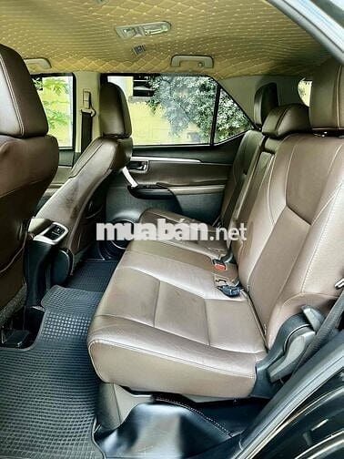 Toyota Fortuner 2.7V 2017 Đen 94000 km