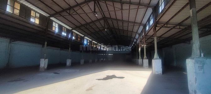 Cho thuê kho 1275m2 Bùi Văn Ba Quận 7
