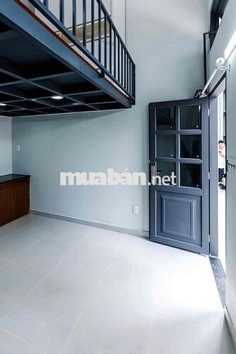 Chính chủ cho thuê phòng gác 1m7 - có đầy đủ nội thất - XVNT 6tr5/th