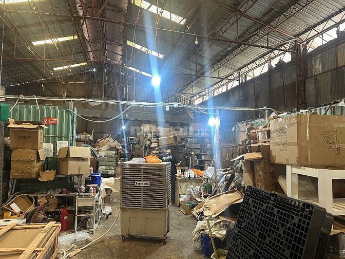 Cho thuê kho đường container Quận 8