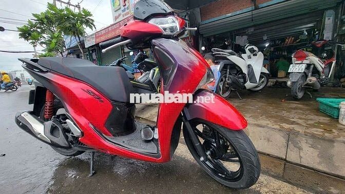 Honda SH 150i 2017 Đỏ đen ít sử dụng
