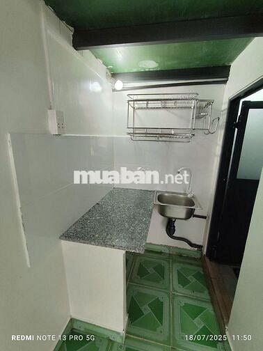 Phòng Mới Xây Cách Phạm Văn Đồng 2 phút Chợ Việt Lập