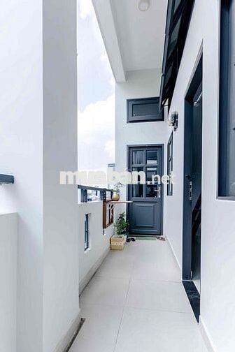 Chính chủ cho thuê phòng gác 1m7 - có đầy đủ nội thất - XVNT 6tr5/th