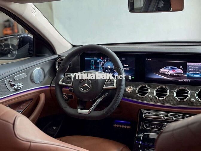 Mercedes-Benz E300 AMG 2018 siêu lướt 36.000km