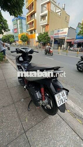 Honda Air Blade 4val 2025 Xám đỏ