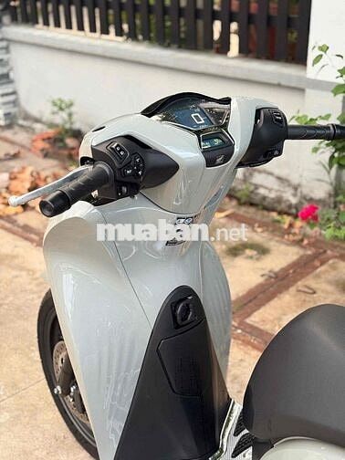 Honda SH 150i ABS 2022 Xám 1000 cây