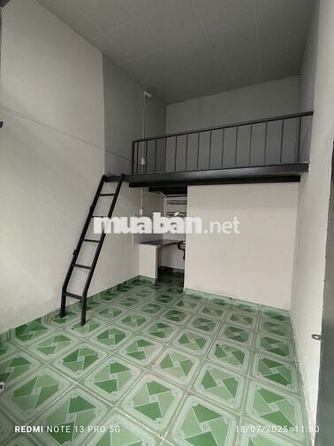 Phòng Mới Xây Cách Phạm Văn Đồng 2 phút Chợ Việt Lập