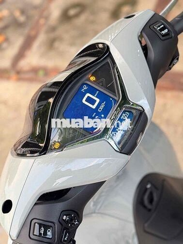Honda SH 150i ABS 2022 Xám 1000 cây