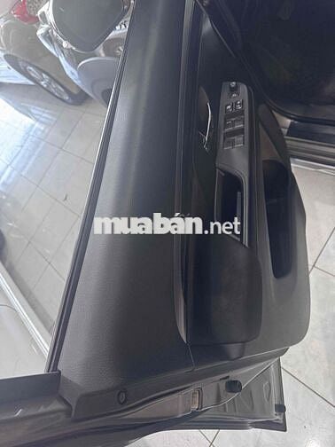 Suzuki XL7 Xám 7 chỗ 90591 km