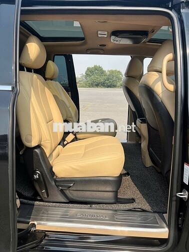 Kia Sedona 2018 Dầu - 140000 km