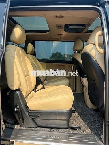 Kia Sedona 2018 Dầu - 140000 km