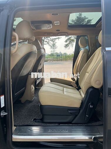 Kia Sedona 2018 Dầu - 140000 km