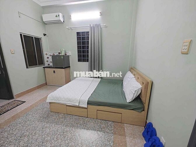 STUDIO CỬA SỔ NGAY CÔNG VIÊN HOÀNG VĂN THỤ