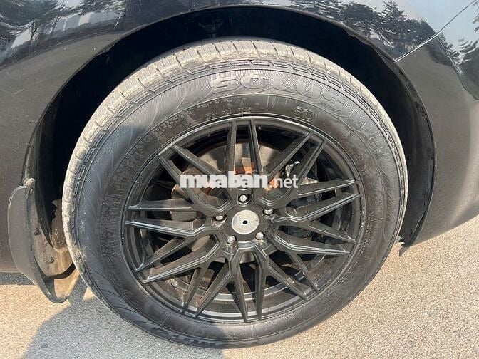 Kia Sedona 2018 Dầu - 140000 km