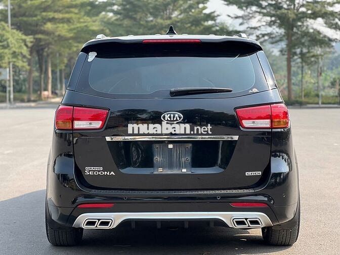 Kia Sedona 2018 Dầu - 140000 km