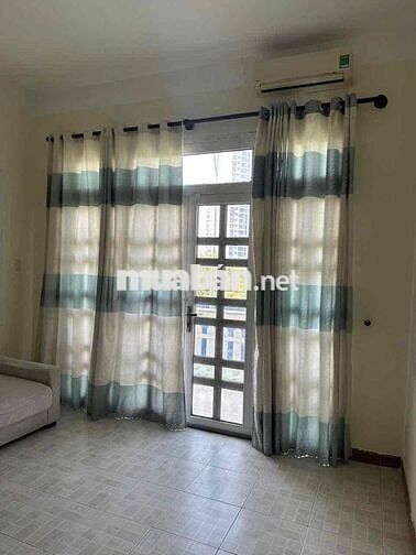 cho thuê nhà MT đường số 9 chợ tân mỹ