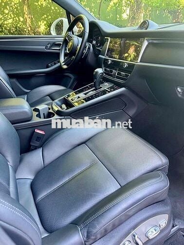 Porsche Macan 2.0L Turbo 2024 Trắng