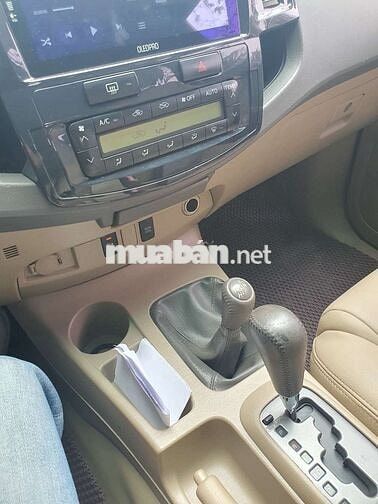 Toyota Fortuner 2011 Đen