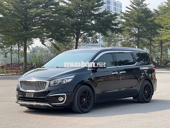 Kia Sedona 2018 Dầu - 140000 km