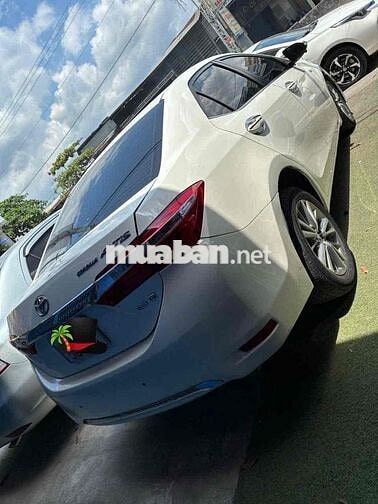 Toyota 2014 1.8G Trắng