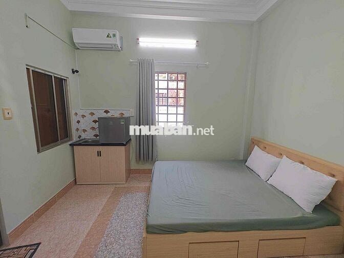 STUDIO CỬA SỔ NGAY CÔNG VIÊN HOÀNG VĂN THỤ