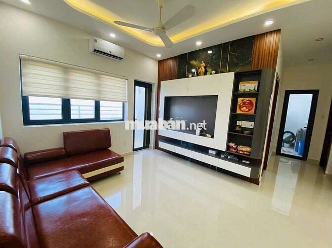 Cho thuê căn hộ view biển Hồ Quý Ly Vũng Tàu 3pn full nội thất